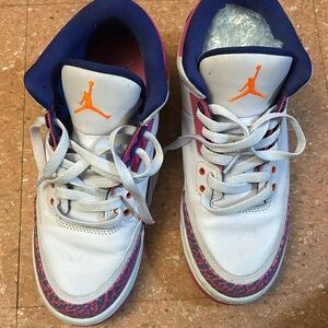 Sneakers Jordan , white , pink and blue size 7